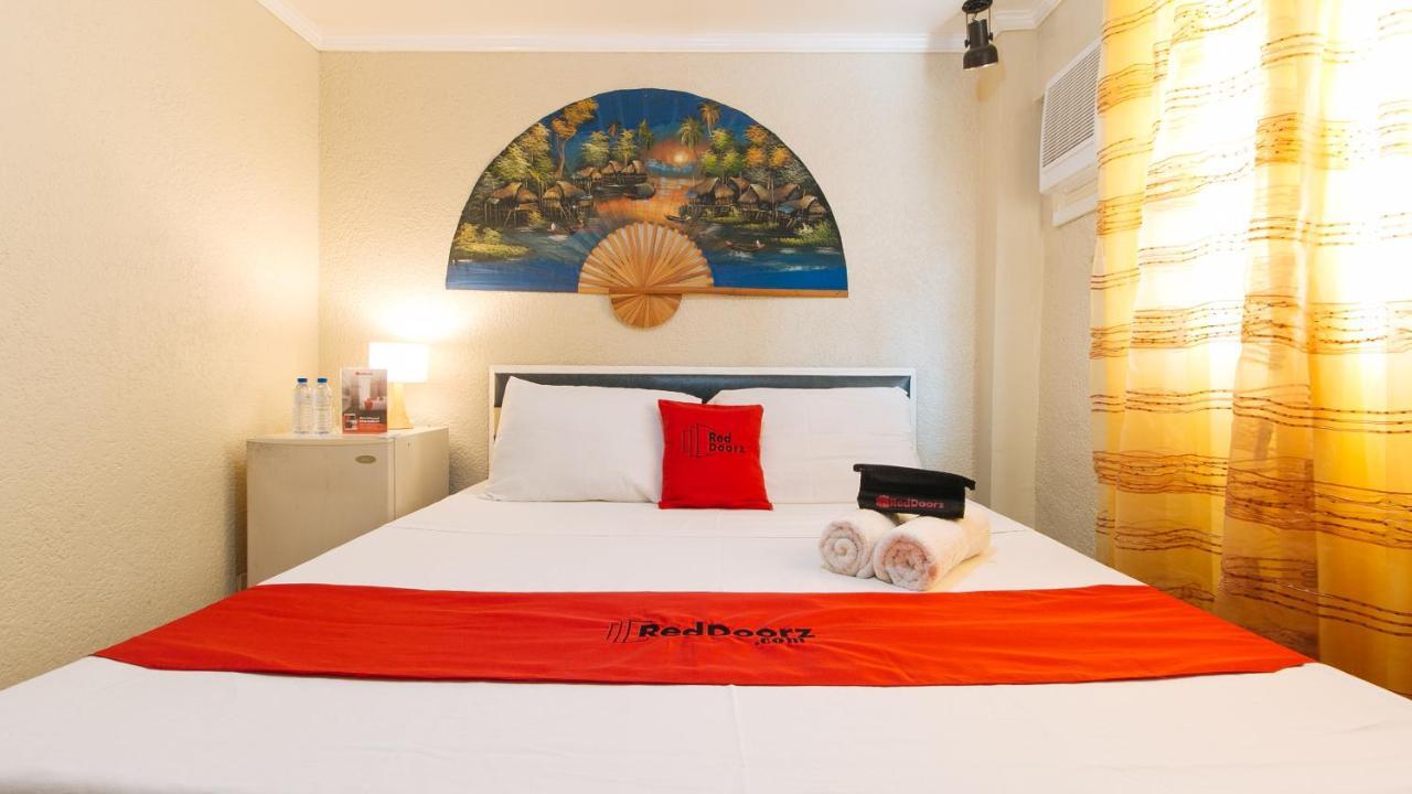 Reddoorz Plus At Lagoon Resort Zambales Olongapo Exterior foto